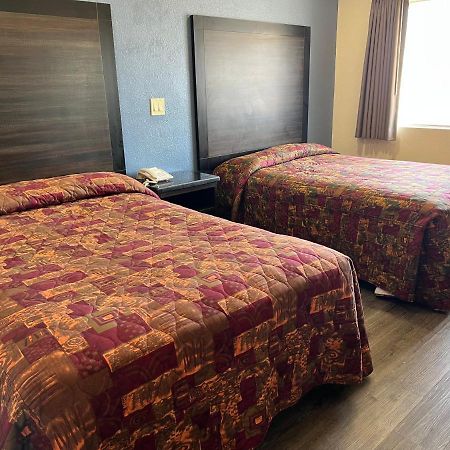 Economy Inn Fresno Zewnętrze zdjęcie
