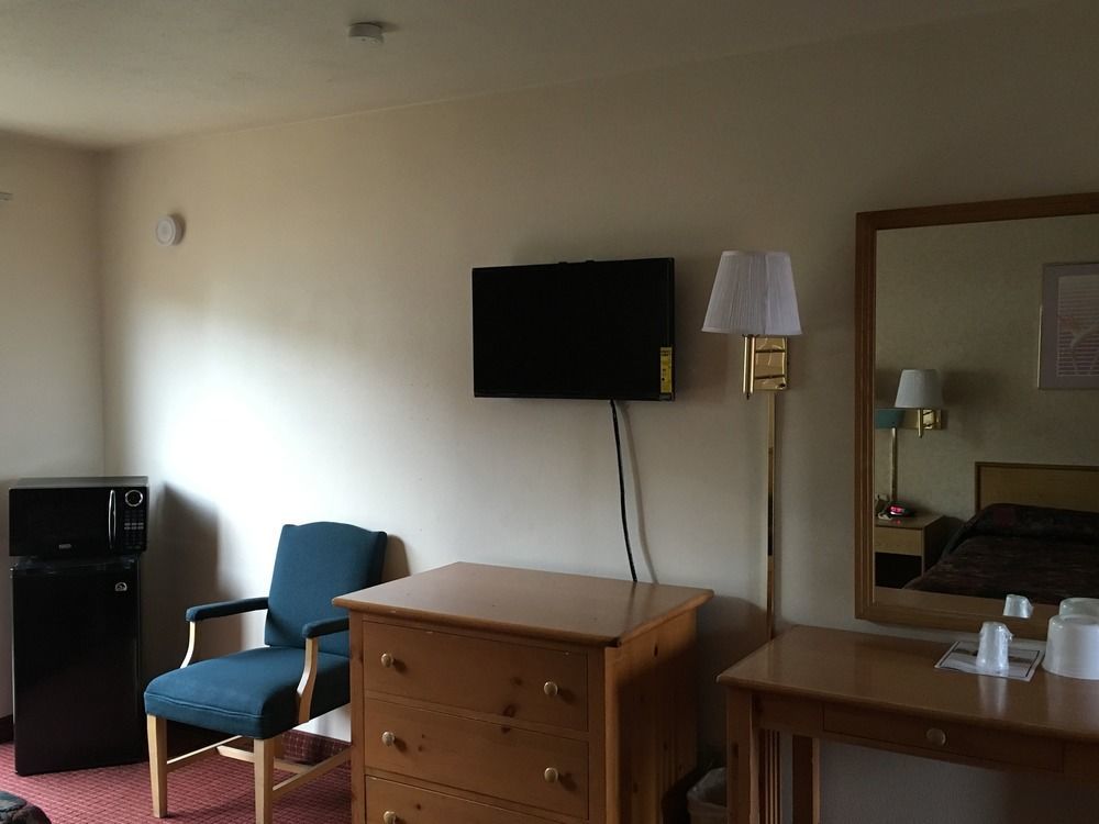 Economy Inn Fresno Zewnętrze zdjęcie